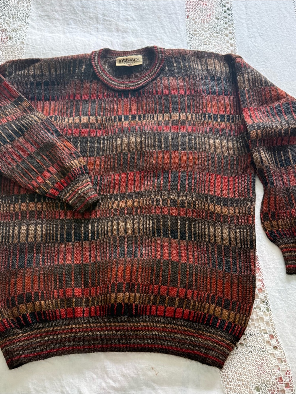 VTG Intiwara Handmade 100% Alpaca Wool Geometric 3D Knit Sweater Men's M Rust